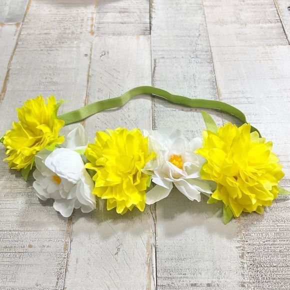 New Hand Made Yellow & White Floral Headband for Adults, Children or Infants - Picture 3 of 7
